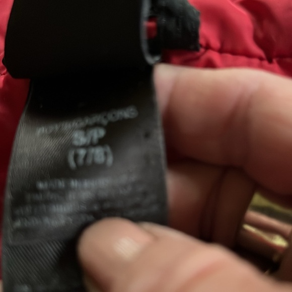 North face winter jacket - Picture 8 of 9